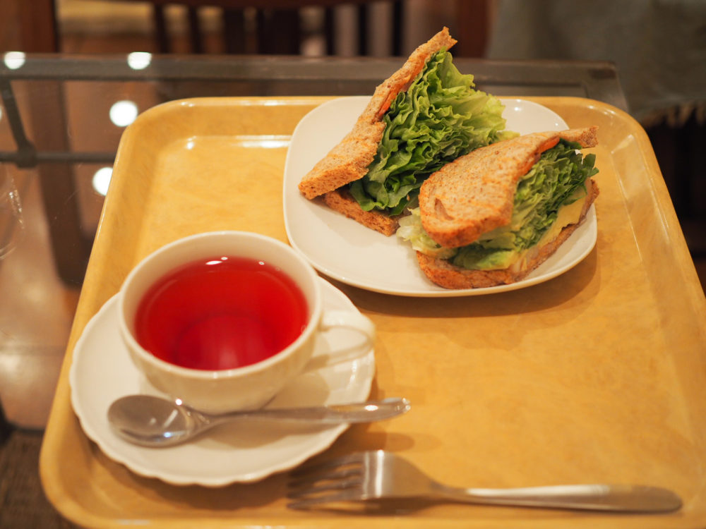 御茶ノ水　カフェ　おしゃれ