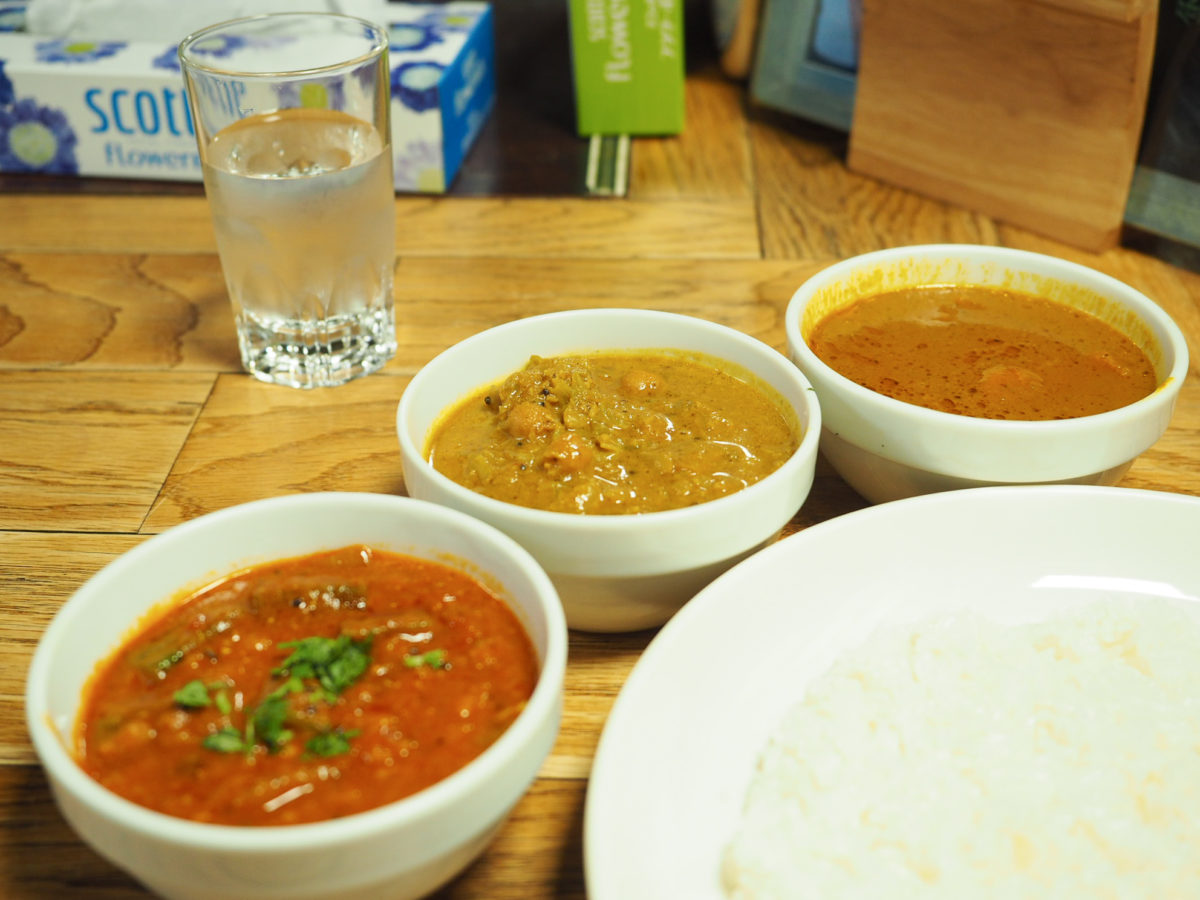 神田　おすすめ　ランチ　葡萄舎　カレー　curry kanda lunch