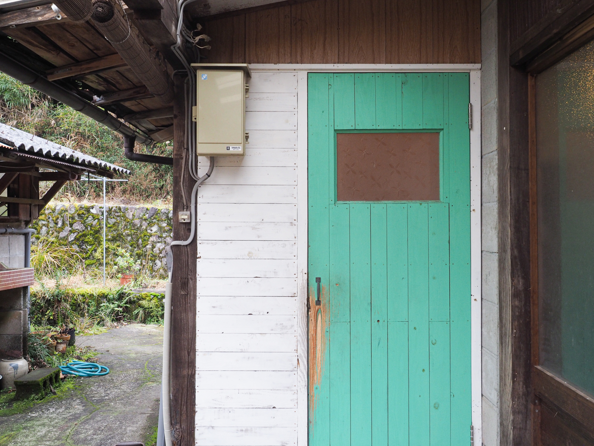 山口県長門市　観光　ロバの本屋