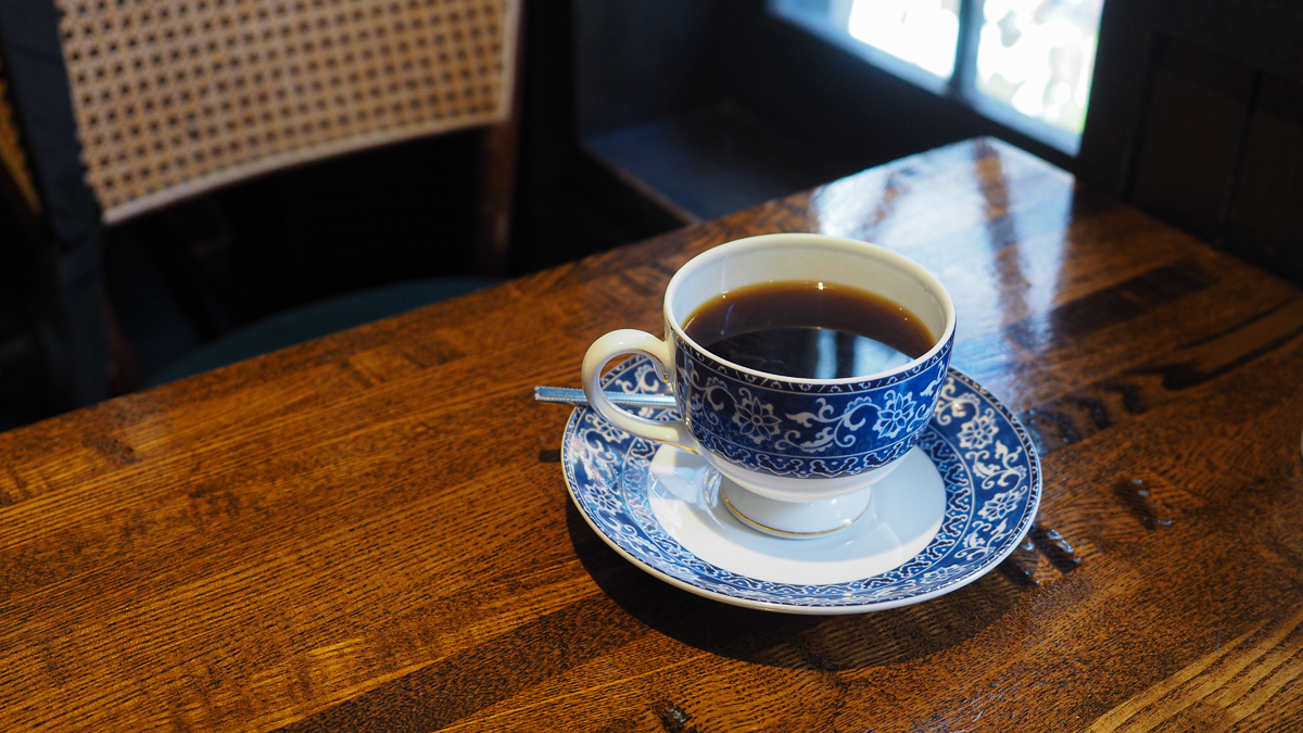 銀座 樹の花 コーヒー 老舗 喫茶店　銀座　有楽町　カレー　ランチ　スパイスカレー　おすすめ