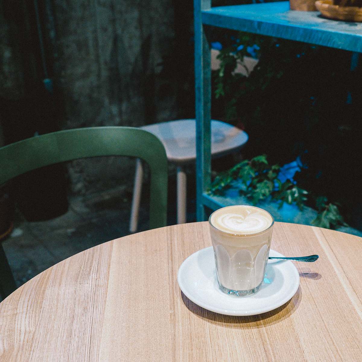日本橋兜町 兜町 カフェ コーヒー スイッチコーヒー switchcoffee k5 リノベーションカフェ 日本橋カフェ