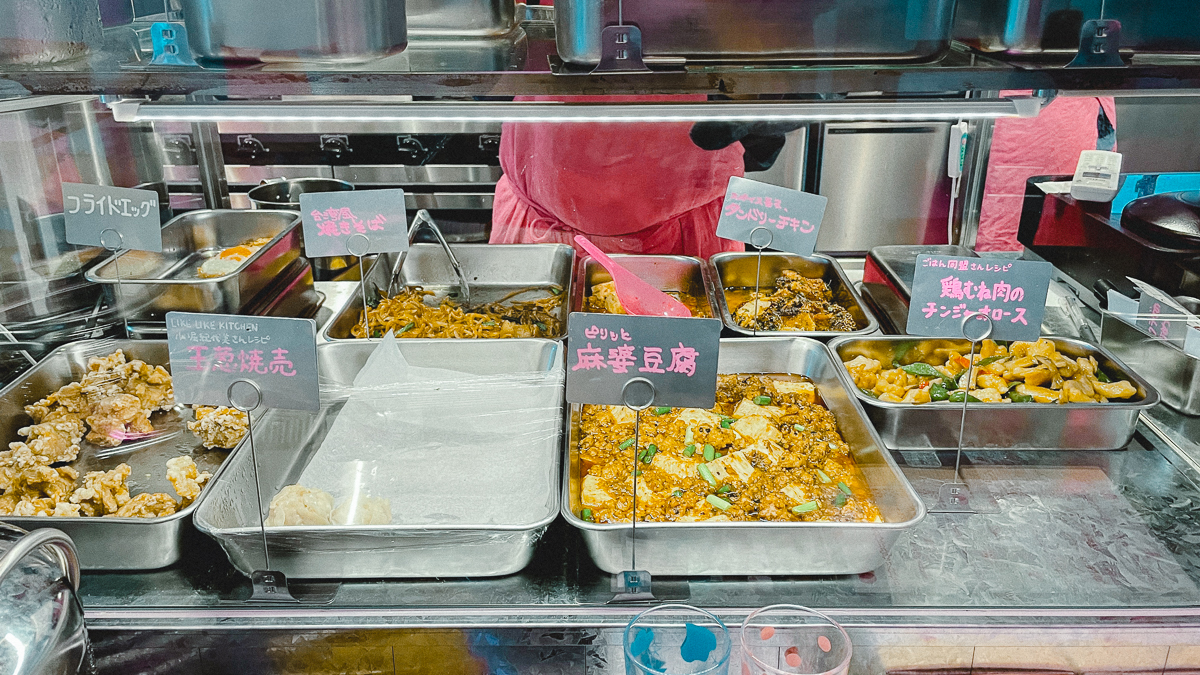 ピポンペン　ランチ　奥渋谷　奥渋　代々木公園　代々木八幡　おすすめ　アジア　食堂　テイクアウト　魯肉飯　ルーローハン　ベトナム　コムザンスタイル　アジア屋台食堂　定食　カフェ　かわいい　インスタ映え