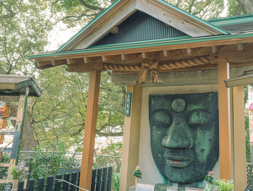 上野公園　桜　開花　上野　スワンボート　お花見　桜の花アイス　不忍池　清水観音堂　寺　上野大仏　谷中　台東区　浅草　神社　桜　桃　境内　春　2022年　下町　散歩　写真　風景　街歩き　散歩ルート