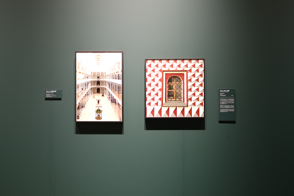 ウェス・アンダーソンすぎる風景展 あなたのまわりは旅のヒントにあふれている AWA 寺田倉庫 東京 天王洲 ウェスアンダーソン 映画監督 展示 Instagram 写真展 グッズ かわいい 展覧会 展示 写真 韓国 行った 行ってきた レポート 感想