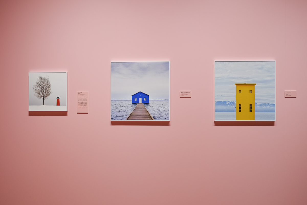 ウェス・アンダーソンすぎる風景展 あなたのまわりは旅のヒントにあふれている AWA 寺田倉庫 東京 天王洲 ウェスアンダーソン 映画監督 展示 Instagram 写真展 グッズ かわいい 展覧会 展示 写真 韓国 行った 行ってきた レポート 感想