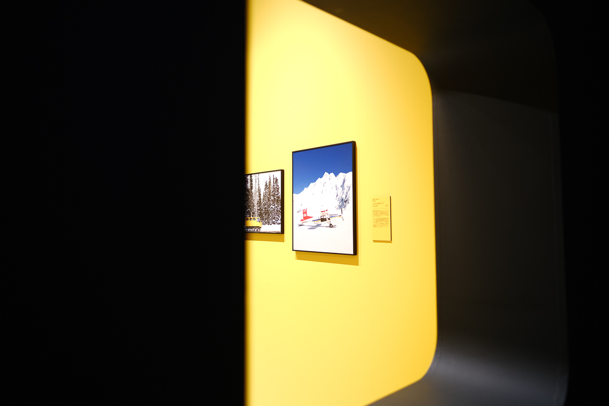 ウェス・アンダーソンすぎる風景展 あなたのまわりは旅のヒントにあふれている AWA 寺田倉庫 東京 天王洲 ウェスアンダーソン 映画監督 展示 Instagram 写真展 グッズ かわいい 展覧会 展示 写真 韓国 行った 行ってきた レポート 感想
